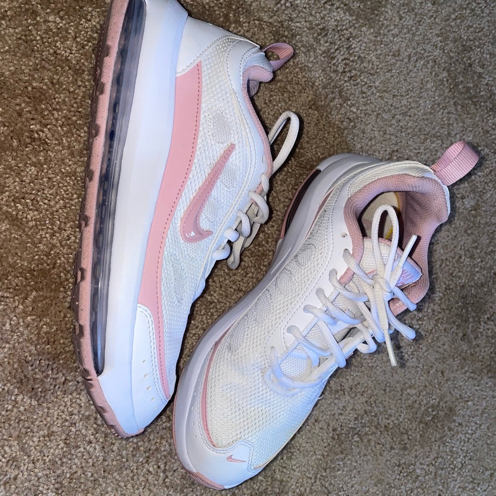 Nike Air Max AP Women's Running Shoes